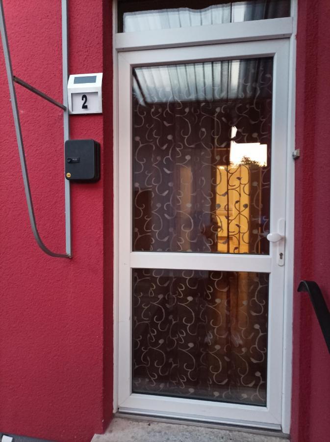 Ferienwohnung Gaststätte Molitor Saarlouis Exterior foto